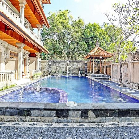 Oyo Collection O 91125 Puri Dewa Bharata Hotel Jimbaran  Ngoại thất bức ảnh