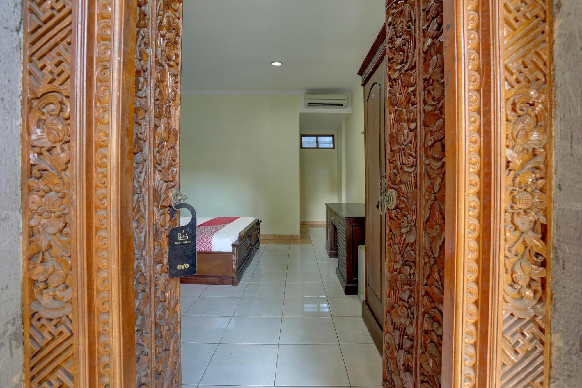 Oyo Collection O 91125 Puri Dewa Bharata Hotel Jimbaran  Ngoại thất bức ảnh